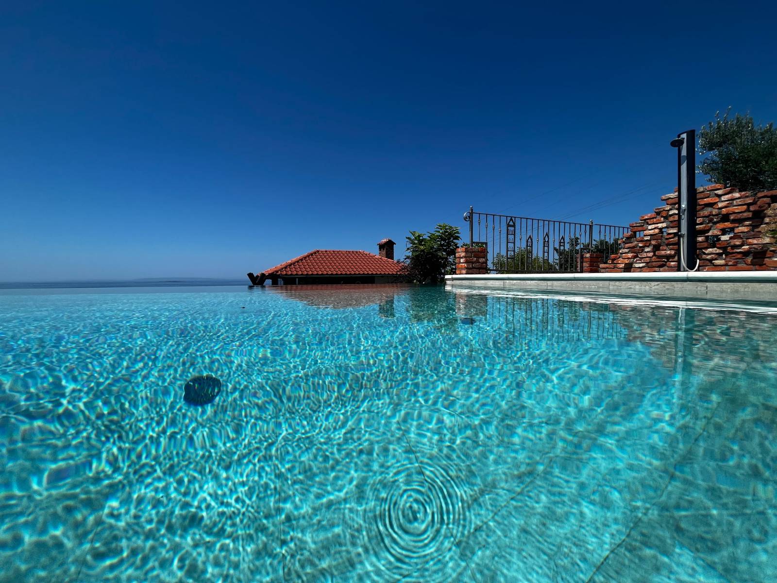 apartments-lidija-palit-rab-7 apartments-lidija-palit-rab-7